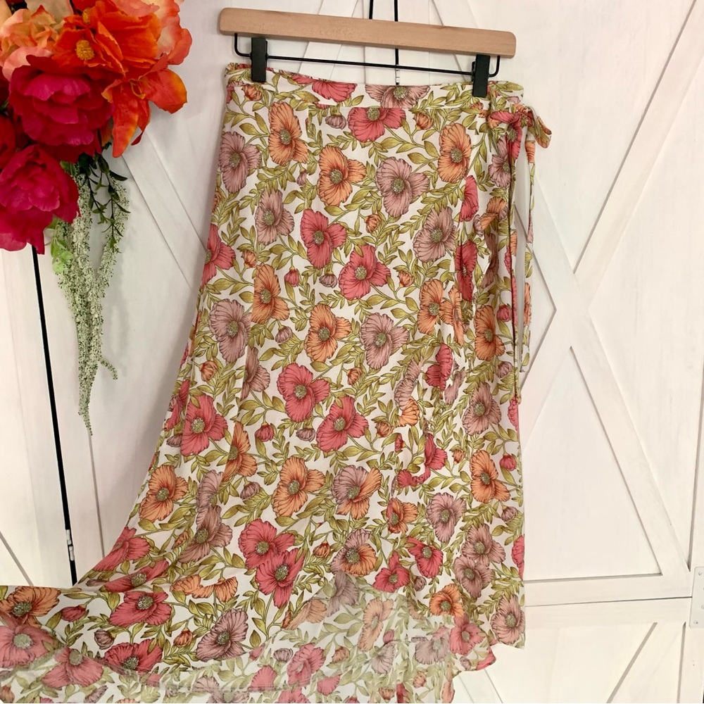 Cupcakes & Cashmere Skirt Roxanne Pink Floral Midi Ruffle Rayon Wrap Skirt S-M